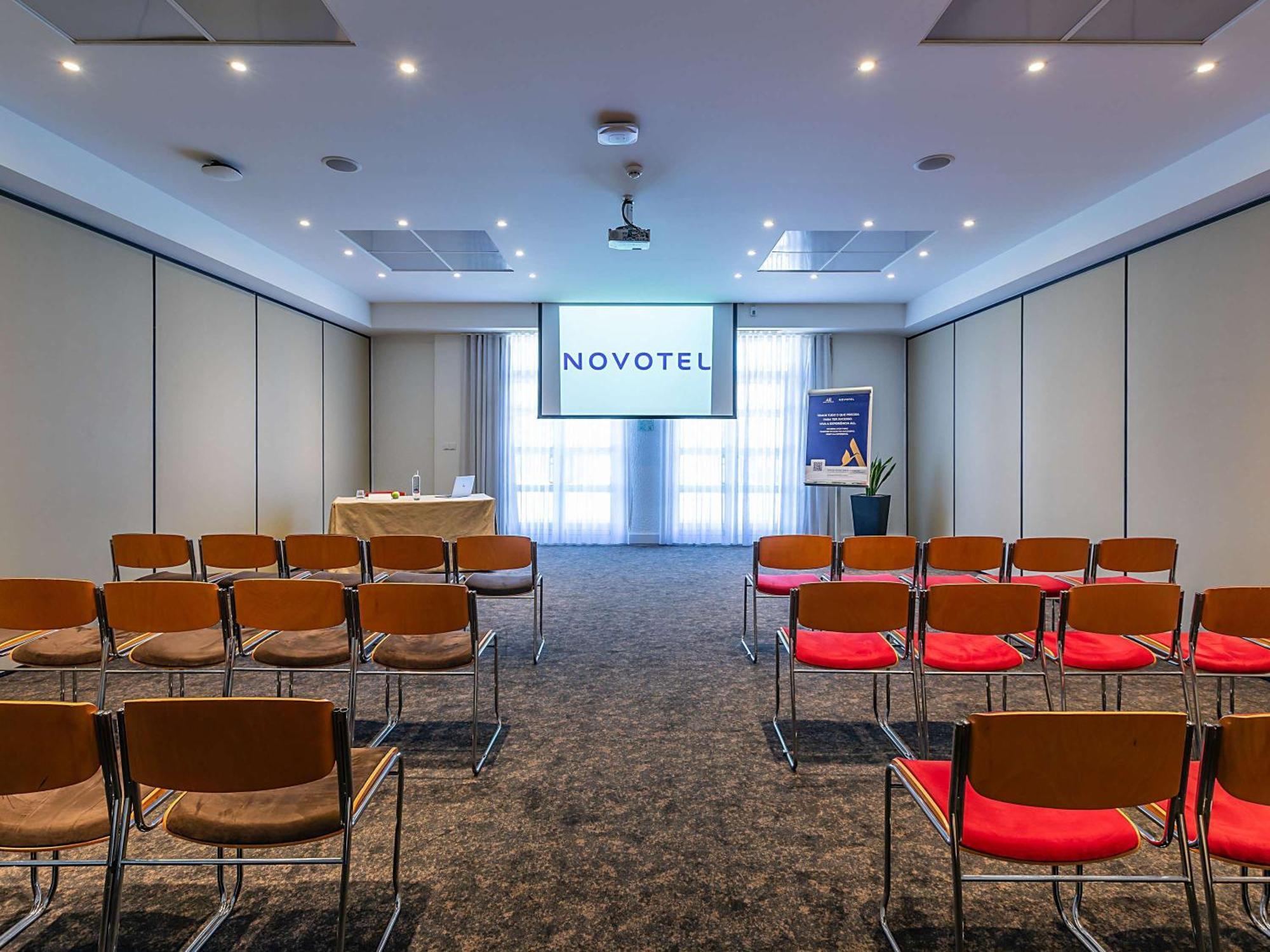 Novotel Setubal Bagian luar foto