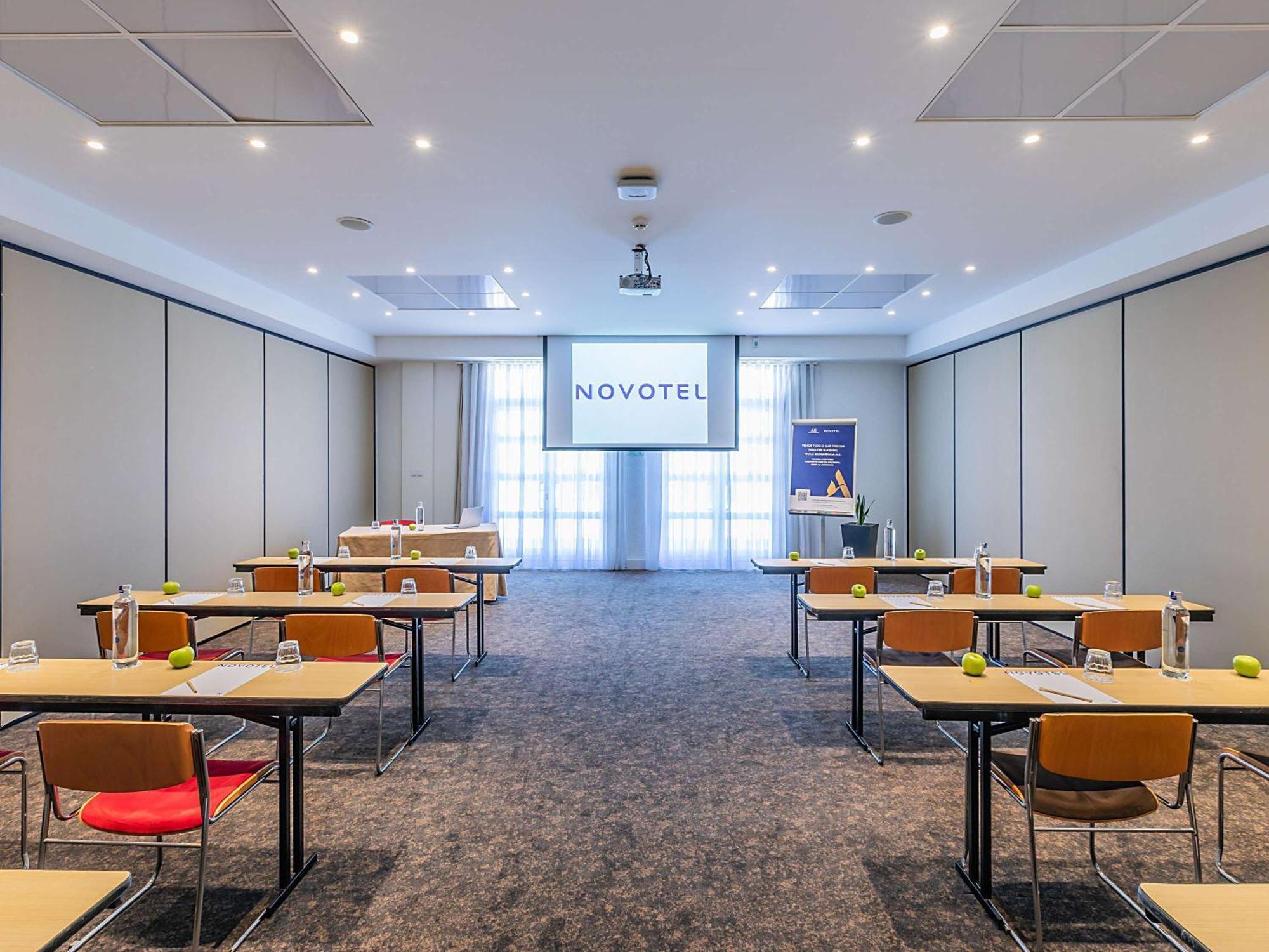 Novotel Setubal Bagian luar foto