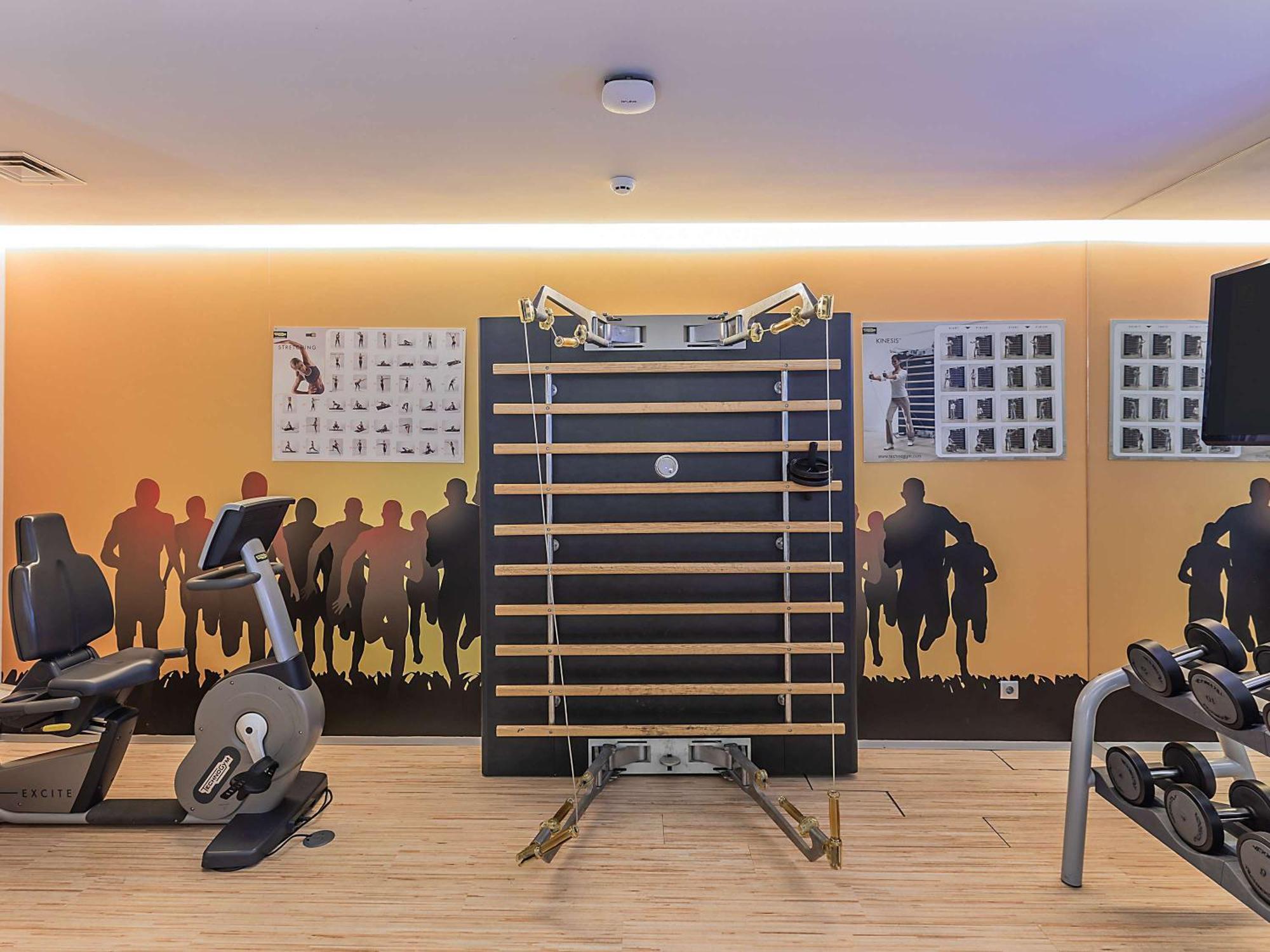 Novotel Setubal Bagian luar foto